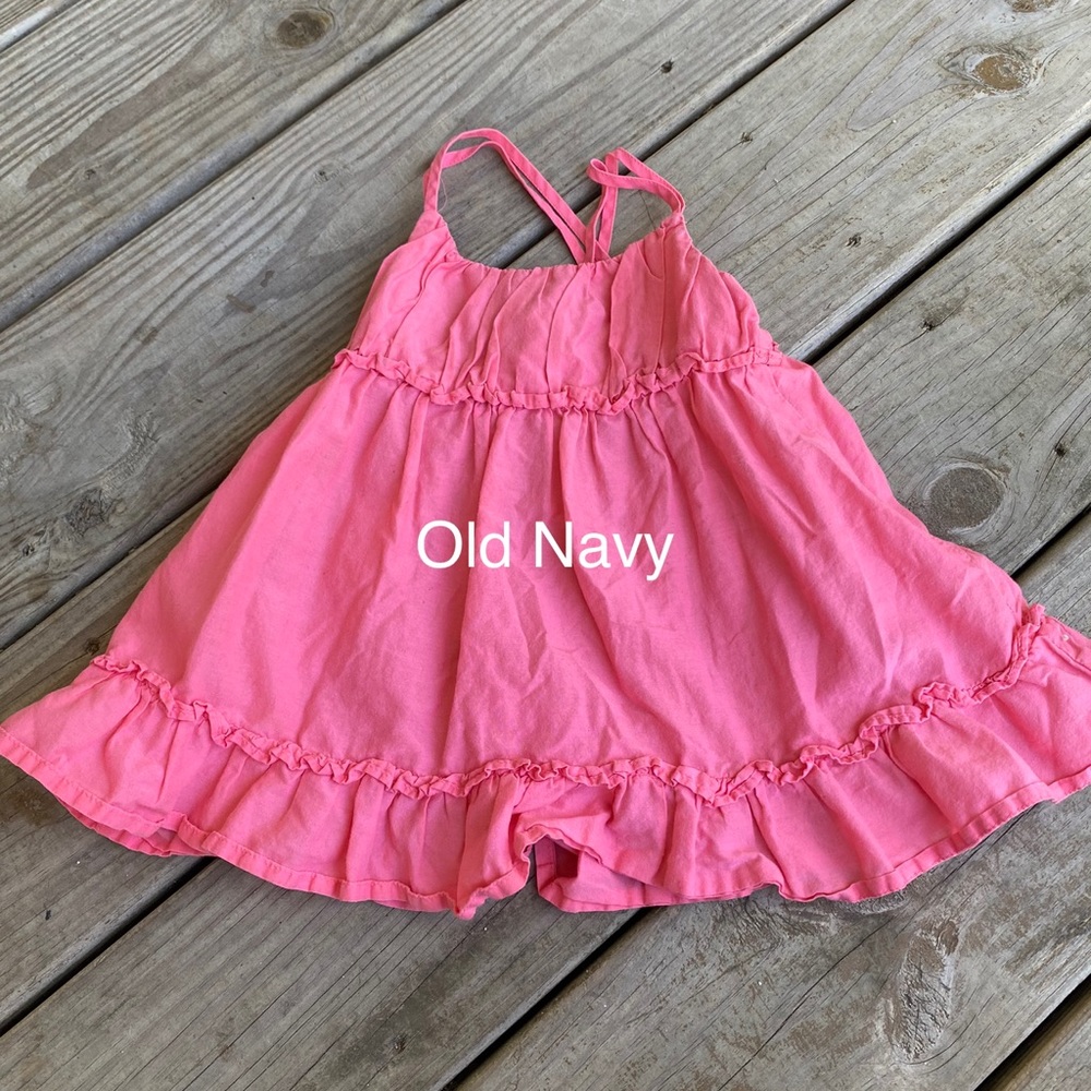 BabyGap, Gymboree, crazy8, old Navy 6-12 month outfits.